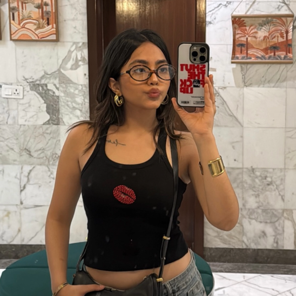 POUT TANK TOP